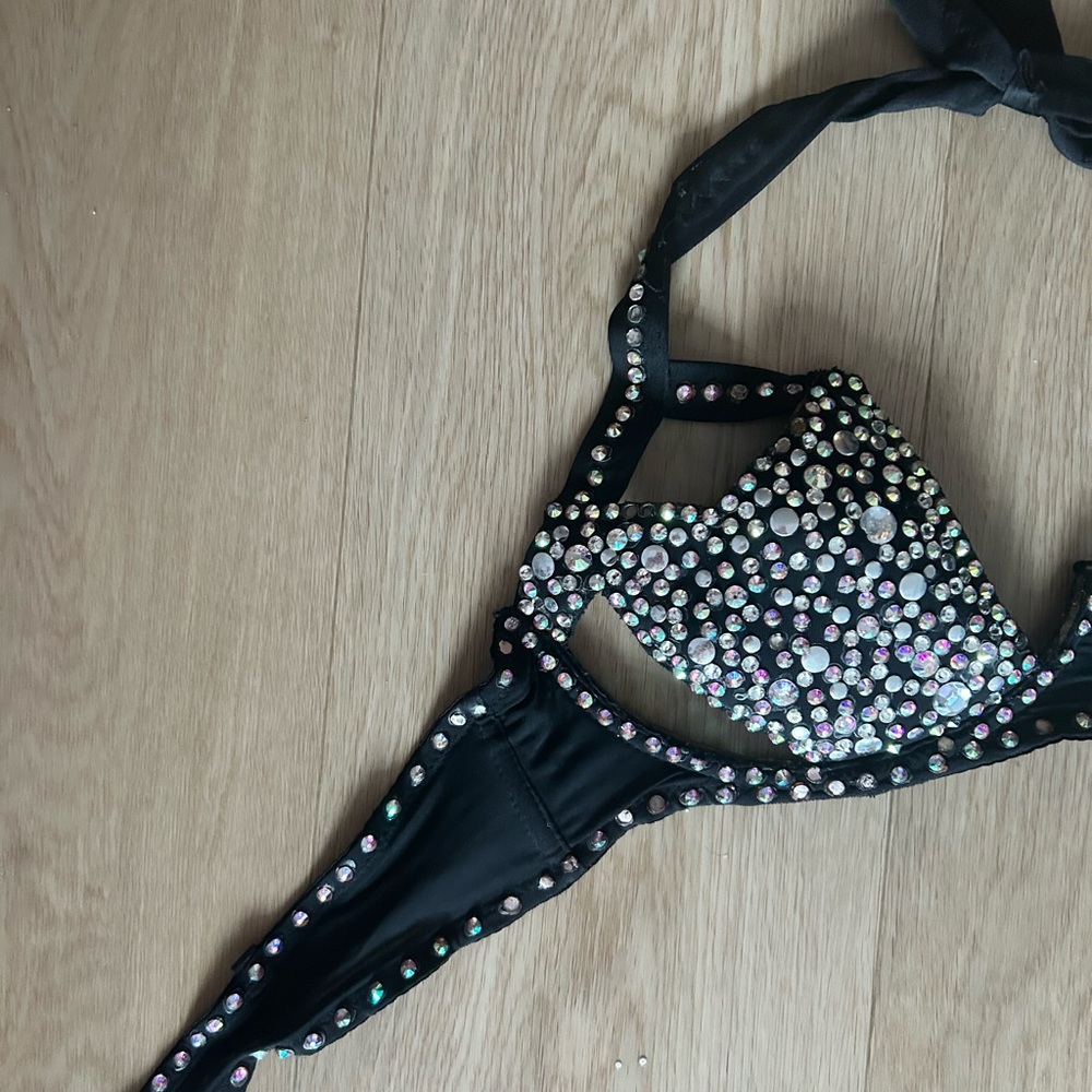 Black Rhinestone Embellished Bra - Picture 3 of 5